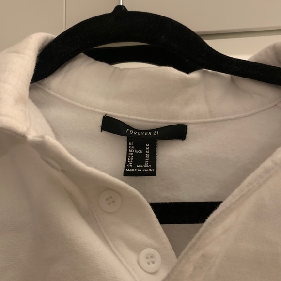 FOREVER 21 COLLARED CROPPED SWEATER - Picture 3 of 8